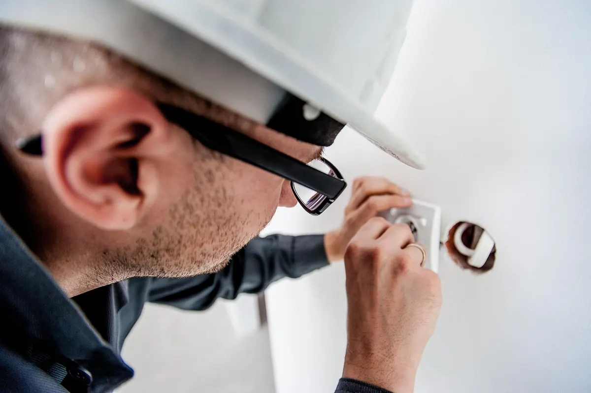 How to Find a Reliable Loft Conversion Builder: 10 Checks Before You Sign